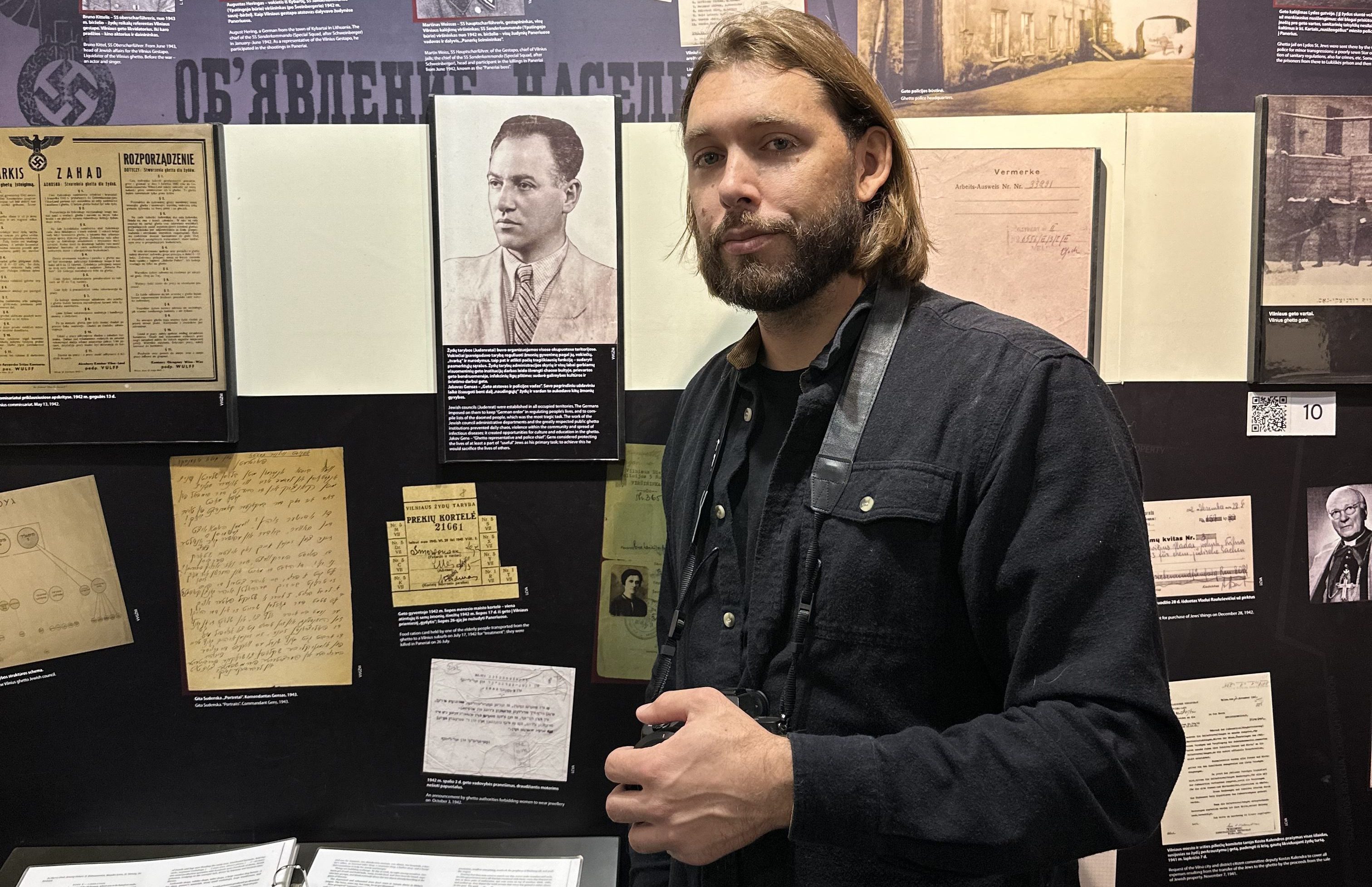 Testimony, Archives, and Return: The Work of Alexander Phibbs